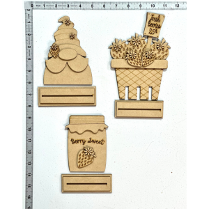 Strawberry Shelf Sitter Set (3 pieces)