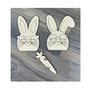 Bunny Couple Shelf Sitter with face and single carrot